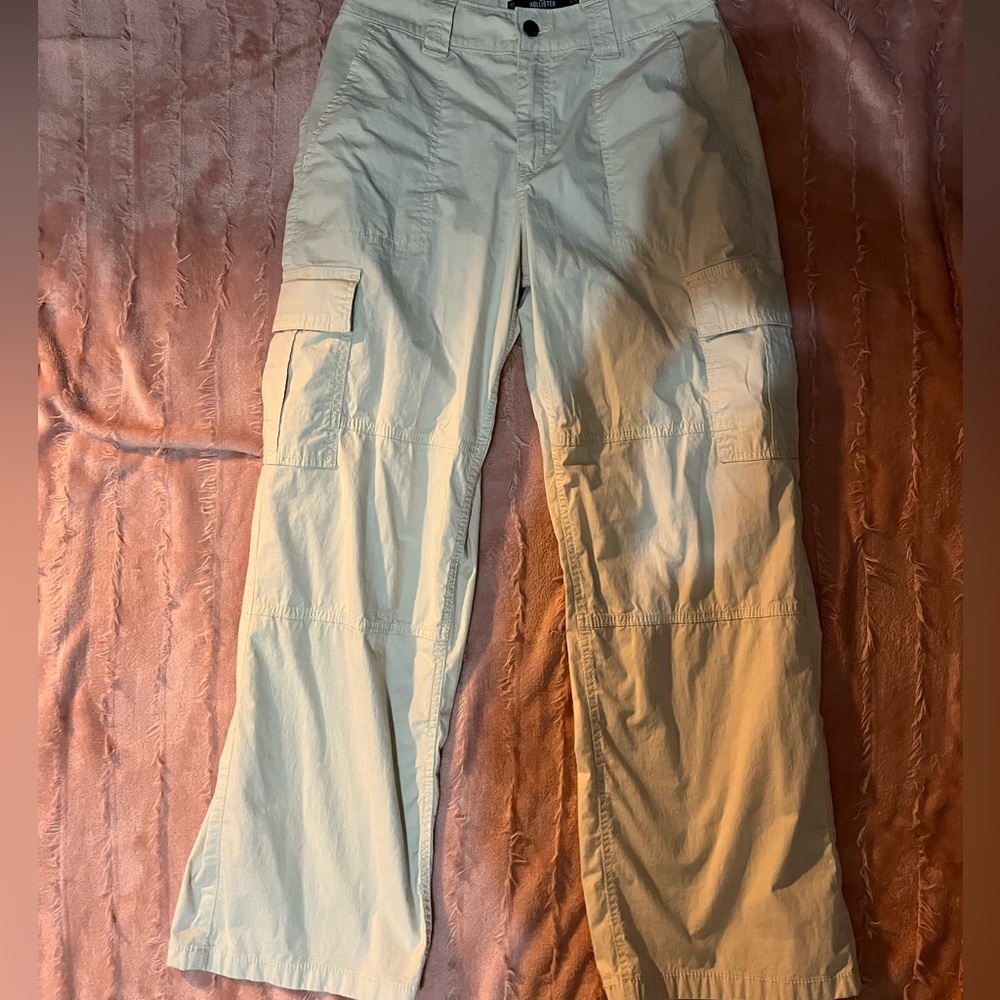 Hollister Cargo Pants